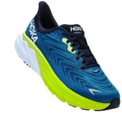 HOKA Arahi 6