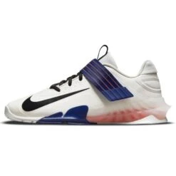 Nike Savaleos
